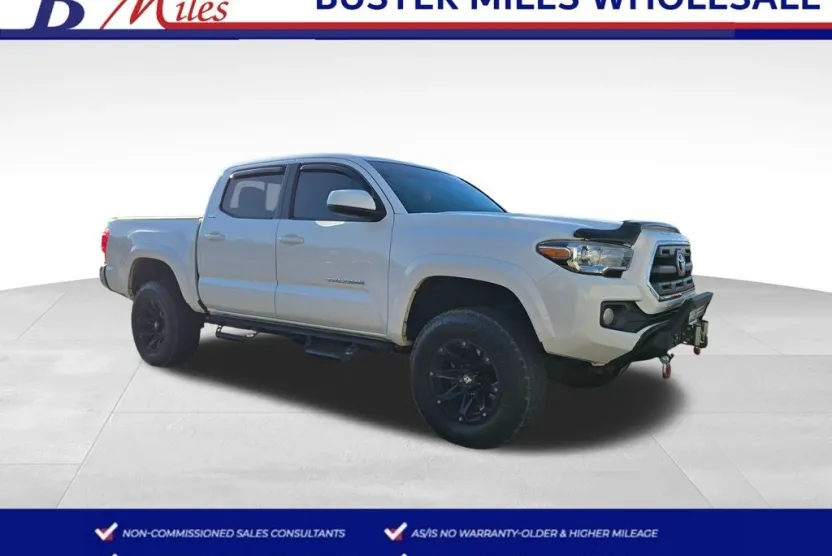 2017 Toyota Tacoma SR photo 1