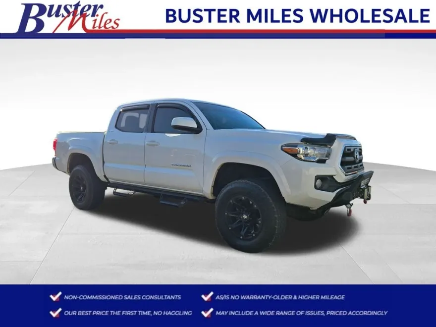 2017 Toyota Tacoma SR photo 1