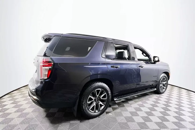 2022 Chevrolet Tahoe Z71 photo 1