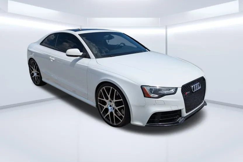 2014 Audi RS 5 photo 1