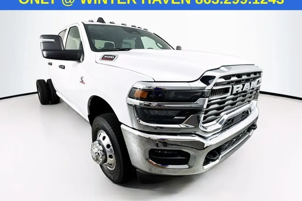 2025 Ram 3500 Tradesman photo 1