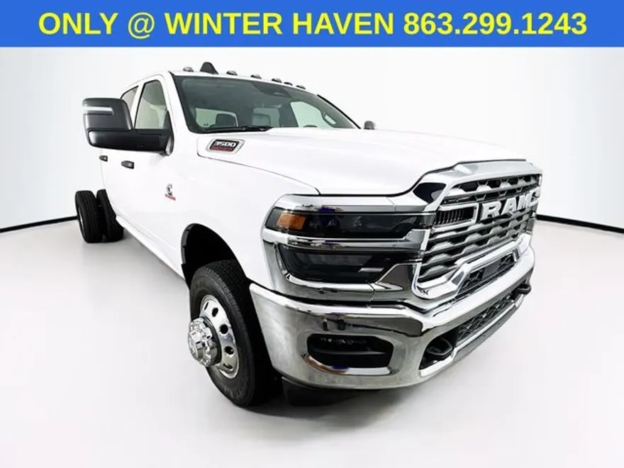 2025 Ram 3500 Tradesman photo 1
