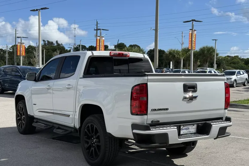 2020 Chevrolet Colorado LT photo 1