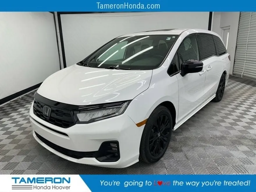 2025 Honda Odyssey photo 1