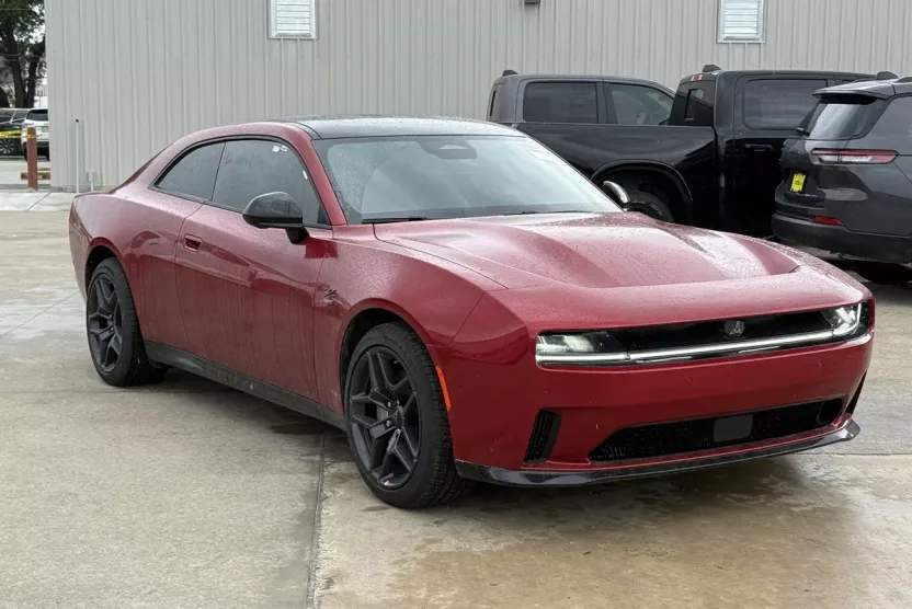 2024 Dodge Charger Daytona R/T AWD photo 1