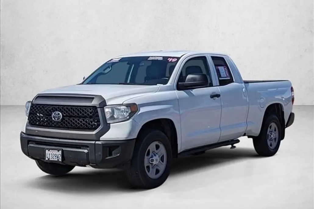 2019 Toyota Tundra SR5 Grade photo 1