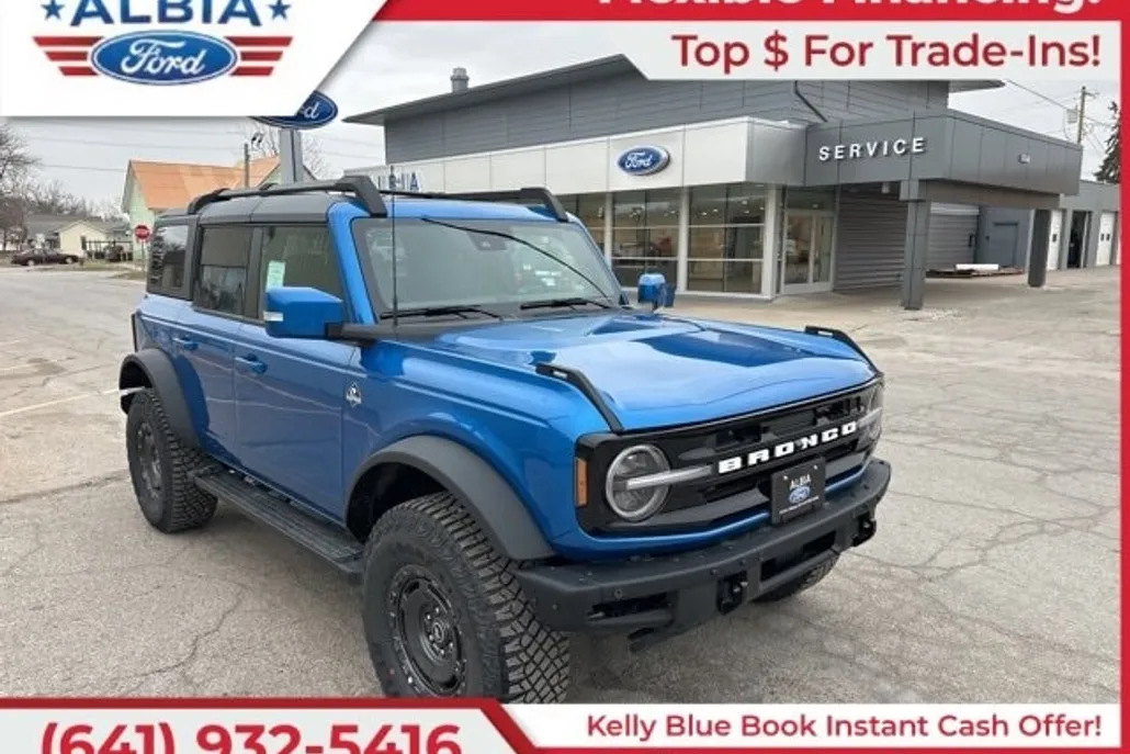 2024 Ford Bronco Outer Banks photo 1