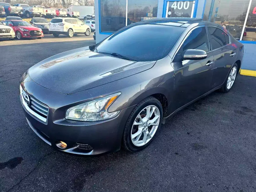 2013 Nissan Maxima SV Premium photo 1