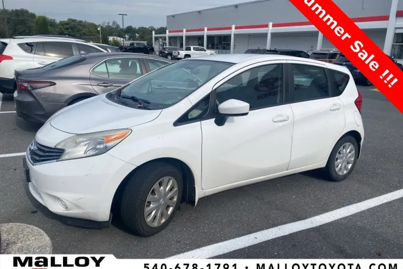 2016 Nissan Versa Note Plus photo 1