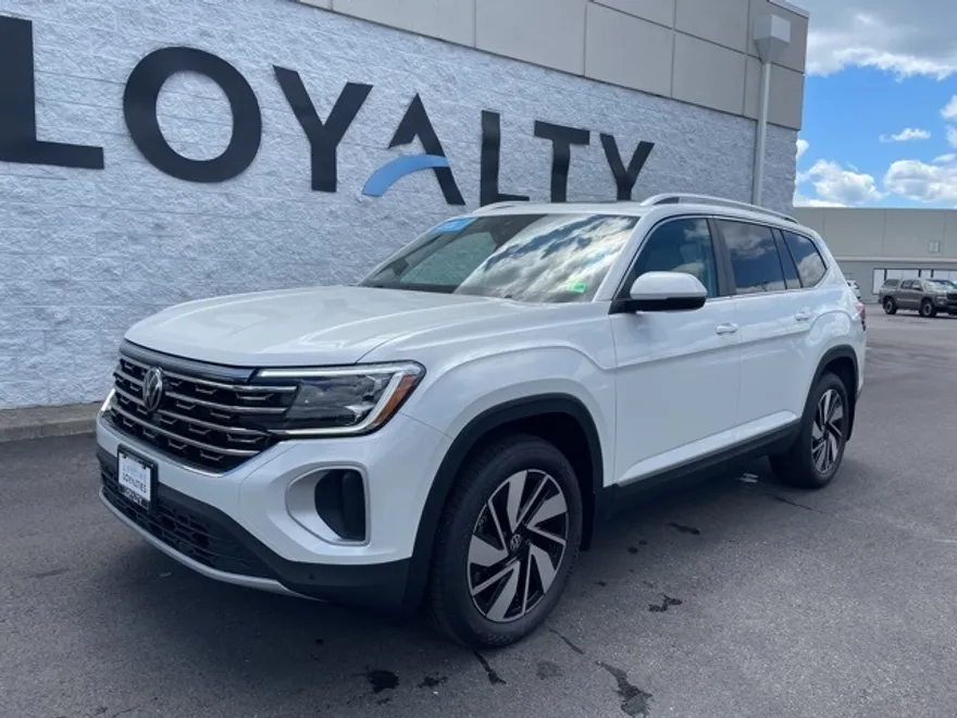 2025 Volkswagen Atlas SE Technology photo 1