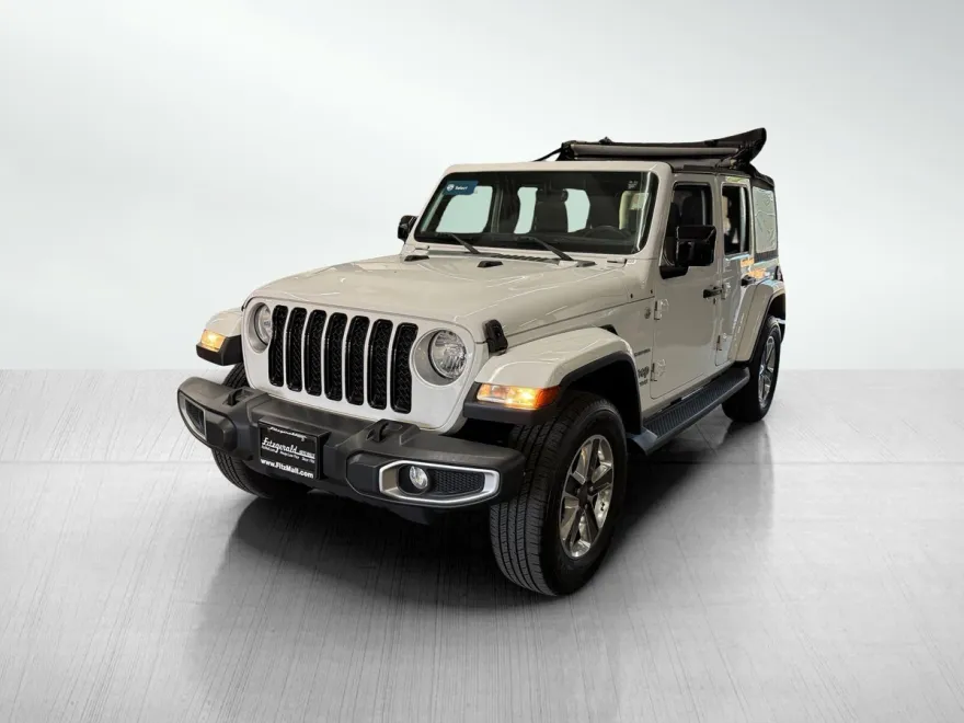 2018 Jeep Wrangler Unlimited Sahara photo 1