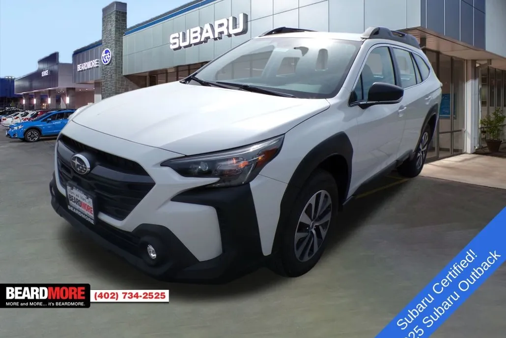 2025 Subaru Outback Base photo 1