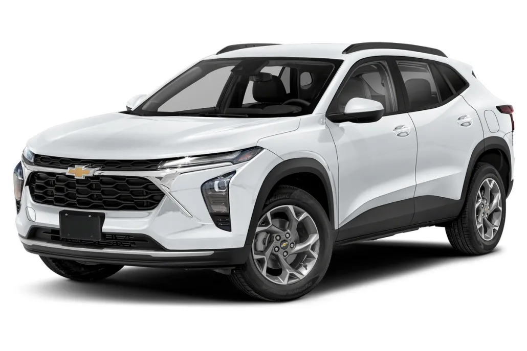 2025 Chevrolet Trax LS photo 1