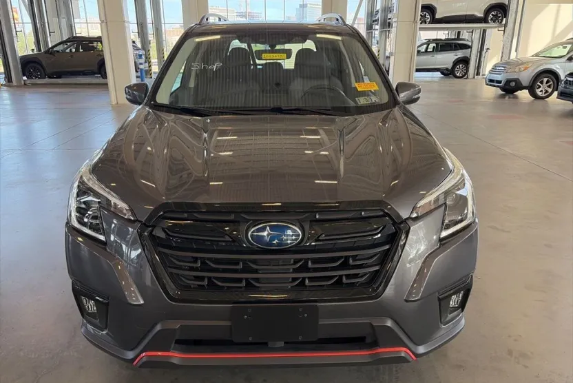 2023 Subaru Forester Sport photo 1