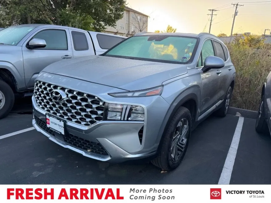 2021 Hyundai Santa Fe SEL photo 1