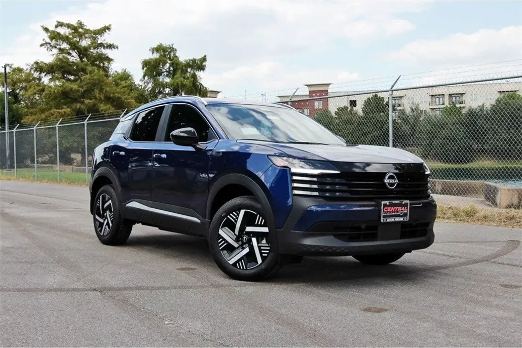 2026 Nissan Kicks SV photo 1