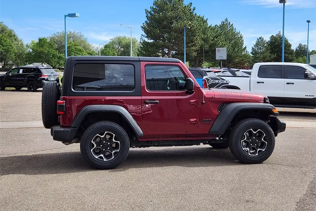 2021 Jeep Wrangler Sport S photo 1
