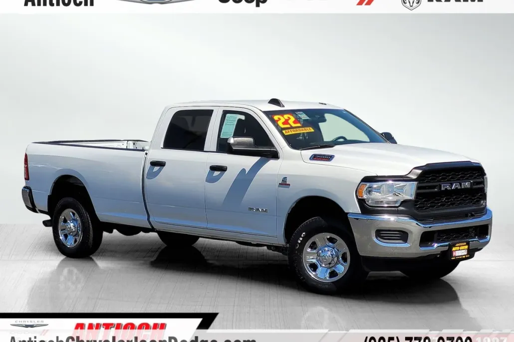2022 Ram 3500 Tradesman photo 1