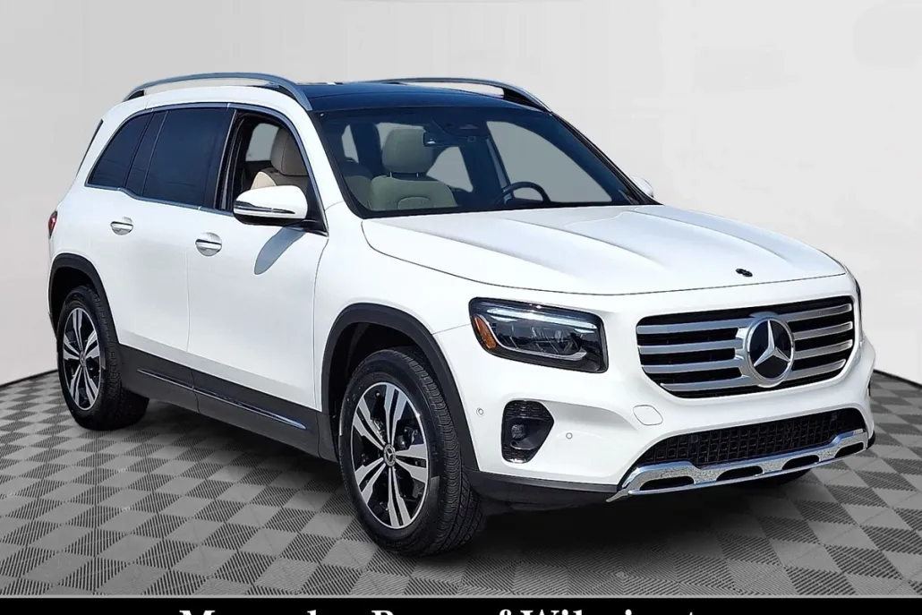 2025 Mercedes Benz GLB 250 4MATIC photo 1