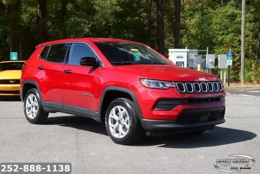 2025 Jeep Compass Sport photo 1