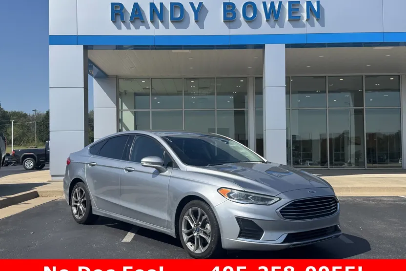 2020 Ford Fusion SEL photo 1