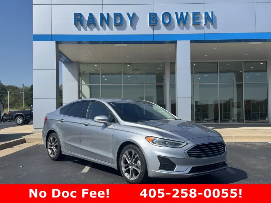 2020 Ford Fusion SEL photo 1