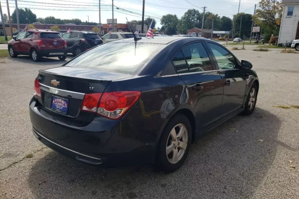 2012 Chevrolet Cruze photo 1