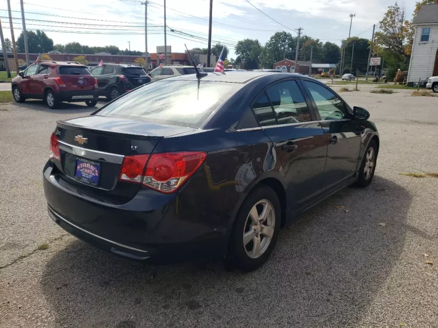 2012 Chevrolet Cruze photo 1