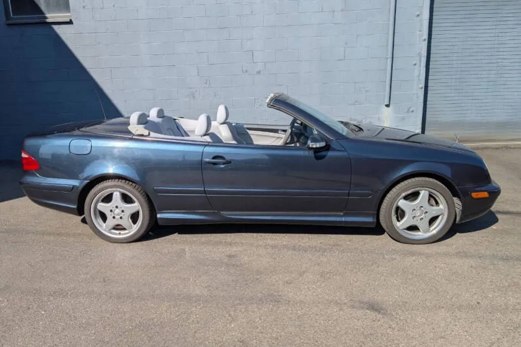 2000 Mercedes Benz CLK 430 photo 1