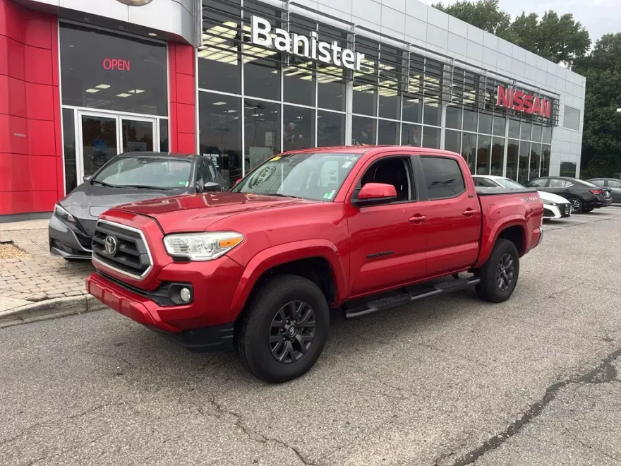 2023 Toyota Tacoma SR5 photo 1