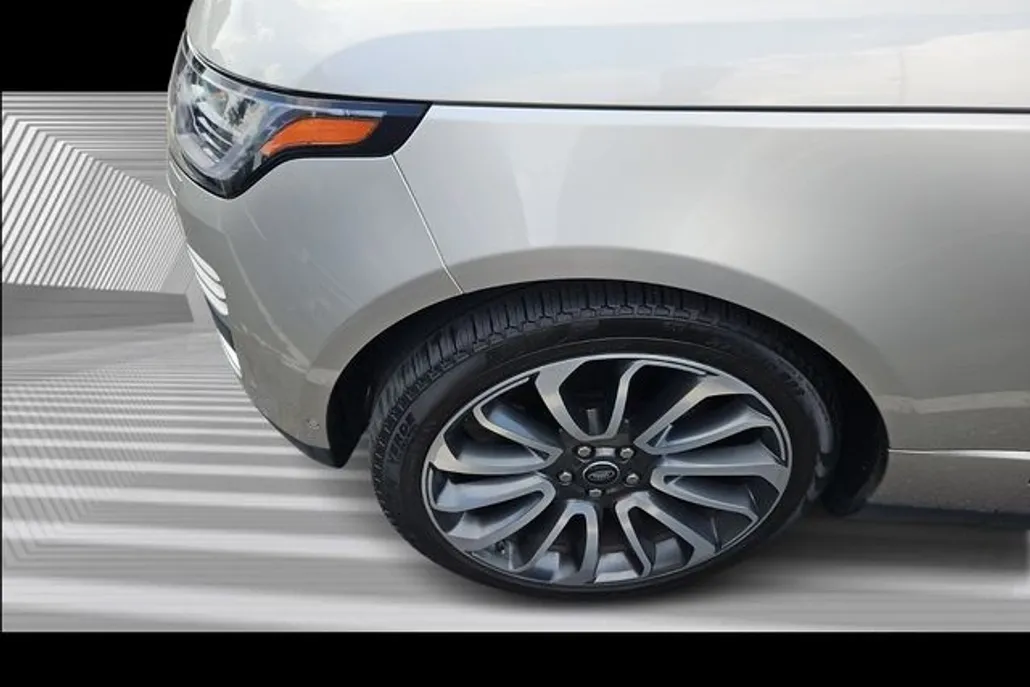 2020 Land Rover Range Rover HSE photo 1