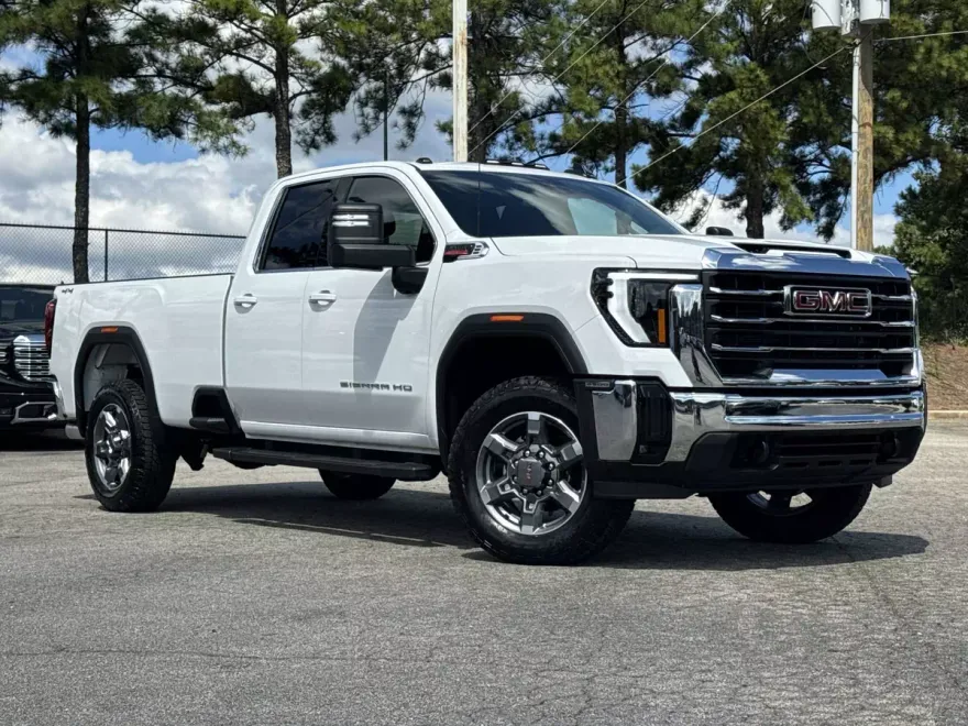 2025 Gmc Sierra HD SLE photo 1