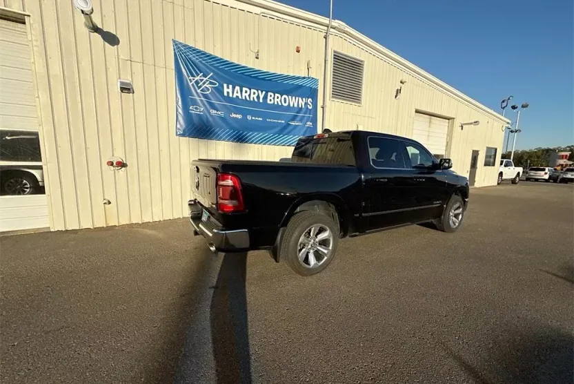 2019 Ram 1500 Limited photo 1