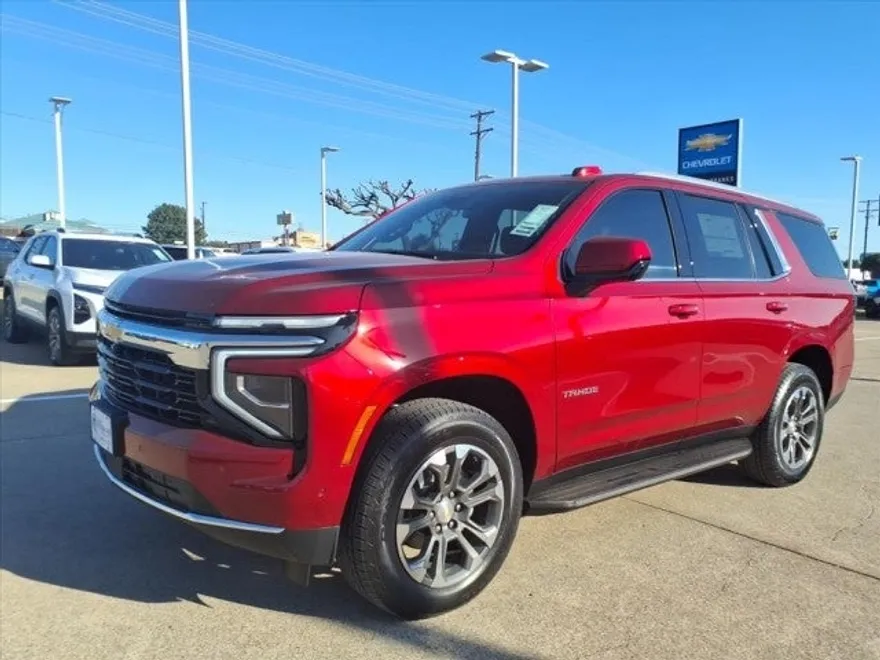 2026 Chevrolet Tahoe LS photo 1
