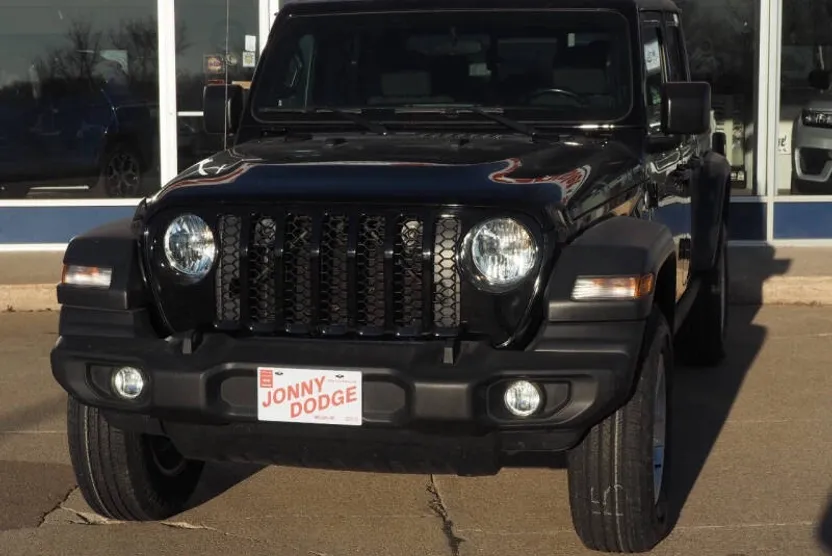 2020 Jeep Gladiator Sport S photo 1