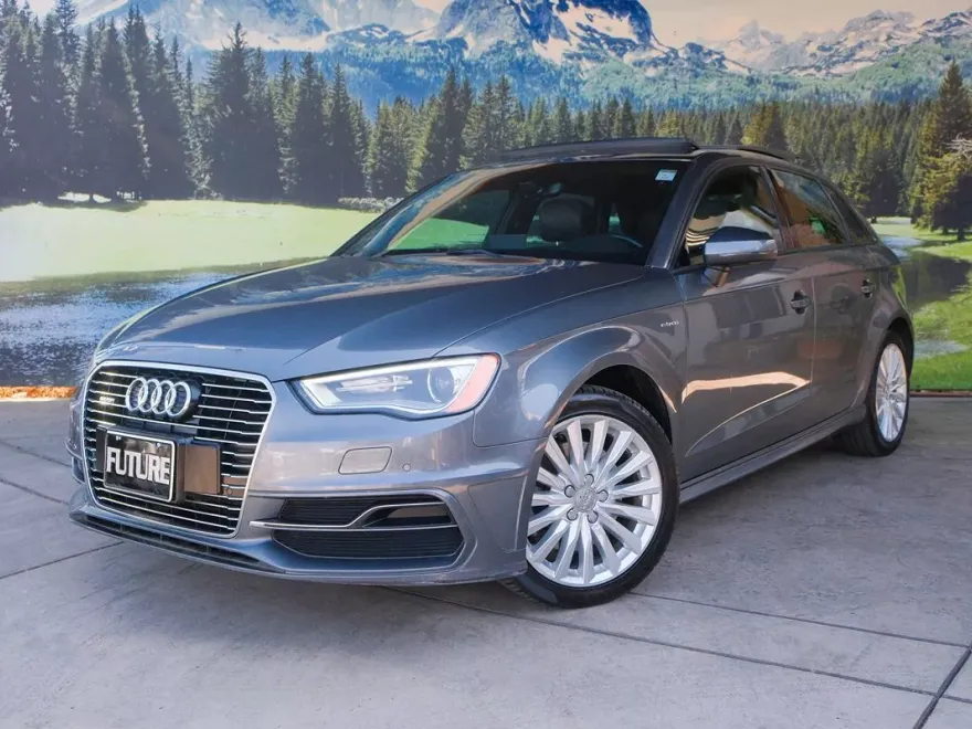 2016 Audi A3 E-tron Premium photo 1