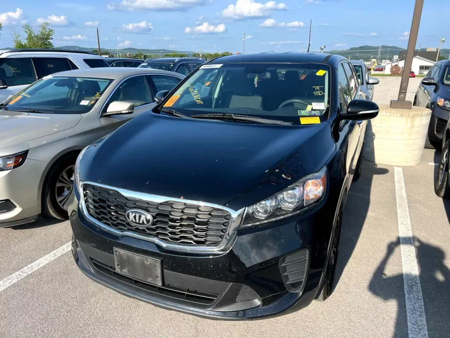 2019 Kia Sorento LX V6 photo 1