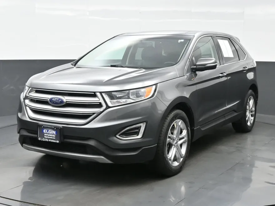 2015 Ford Edge Titanium photo 1