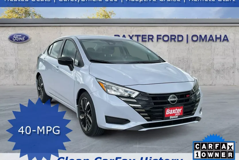 2024 Nissan Versa SR photo 1