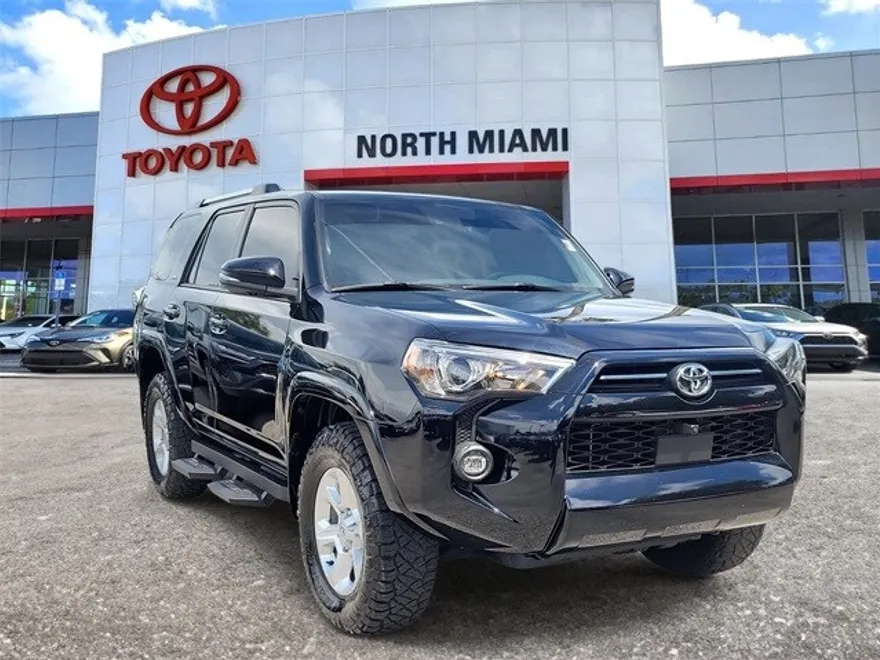 2023 Toyota 4Runner SR5 Premium photo 1