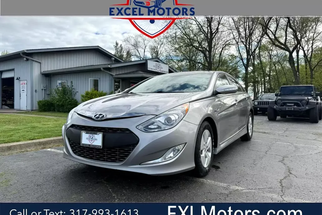 2012 Hyundai Sonata Hybrid photo 1