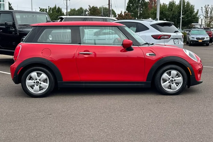 2021 Mini Cooper 2 Door Hardtop photo 1