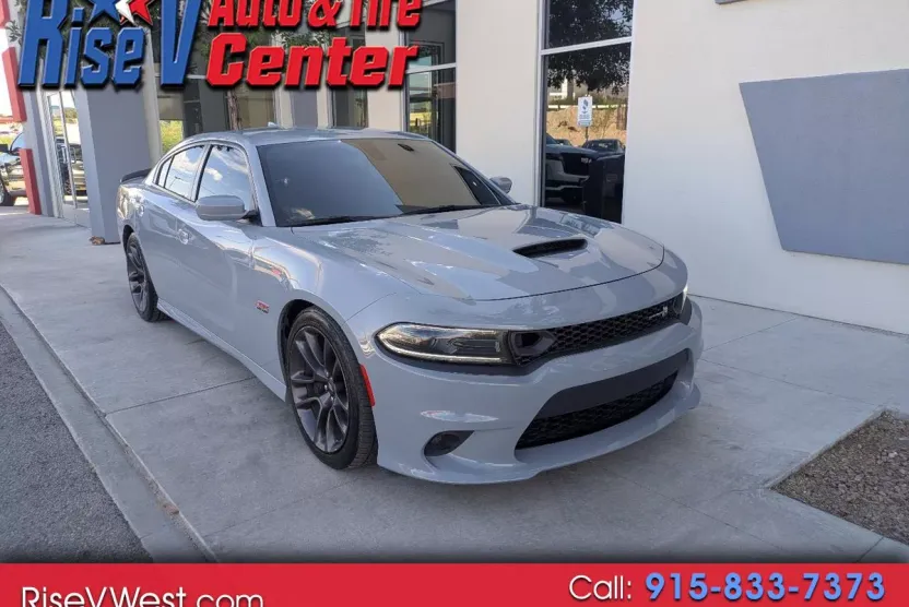 2022 Dodge Charger Scat Pack photo 1