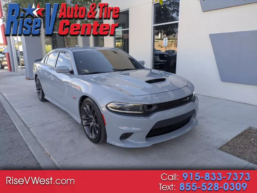2022 Dodge Charger Scat Pack photo 1