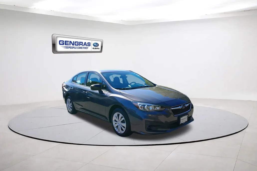 2019 Subaru Impreza 2.0i photo 1