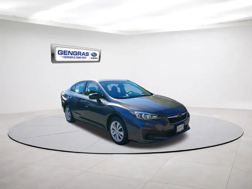 2019 Subaru Impreza 2.0i photo 1
