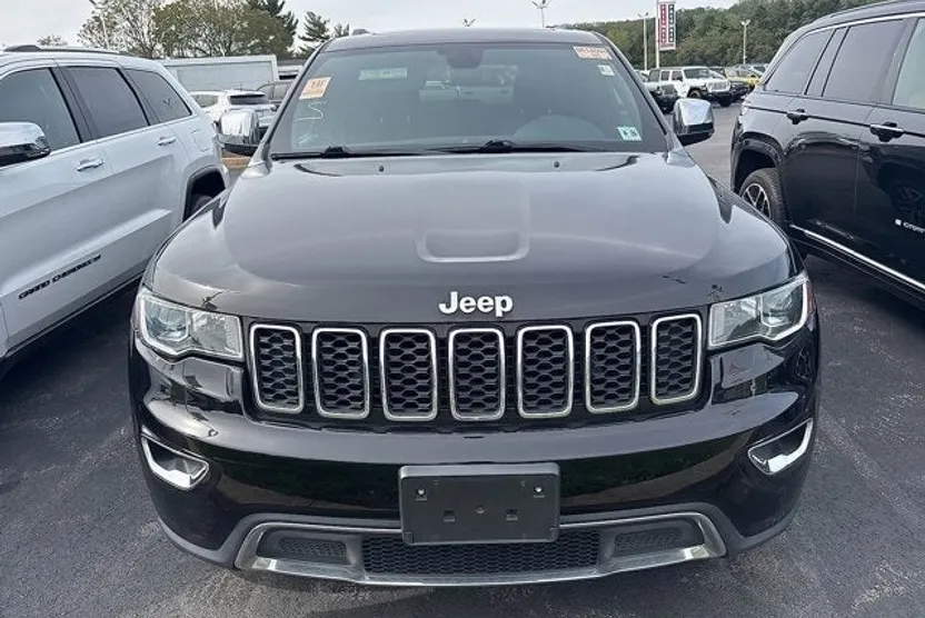 2021 Jeep Grand Cherokee Limited photo 1