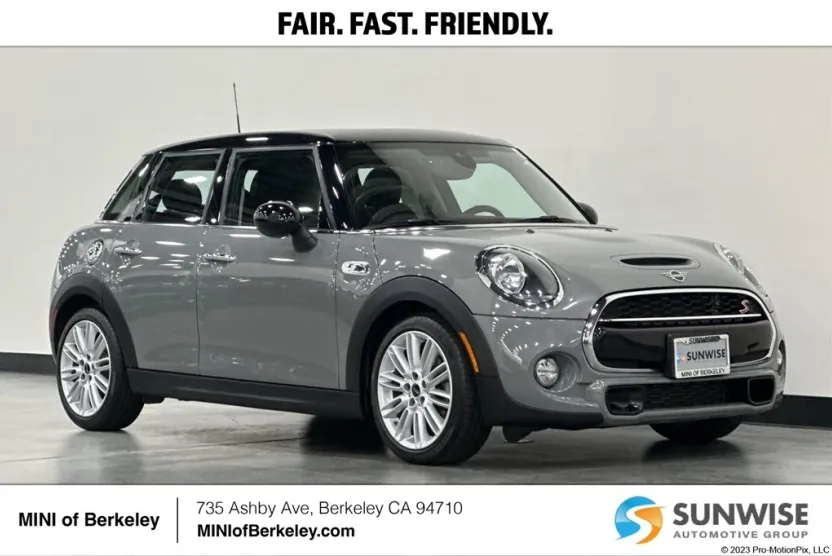 2019 Mini Cooper 4 Door Hardtop Signature photo 1