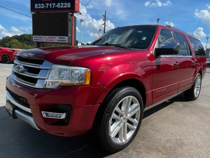 2016 Ford Expedition EL Platinum photo 1