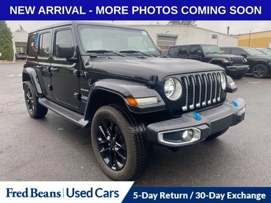 2022 Jeep Wrangler Unlimited Sahara 4xe photo 1